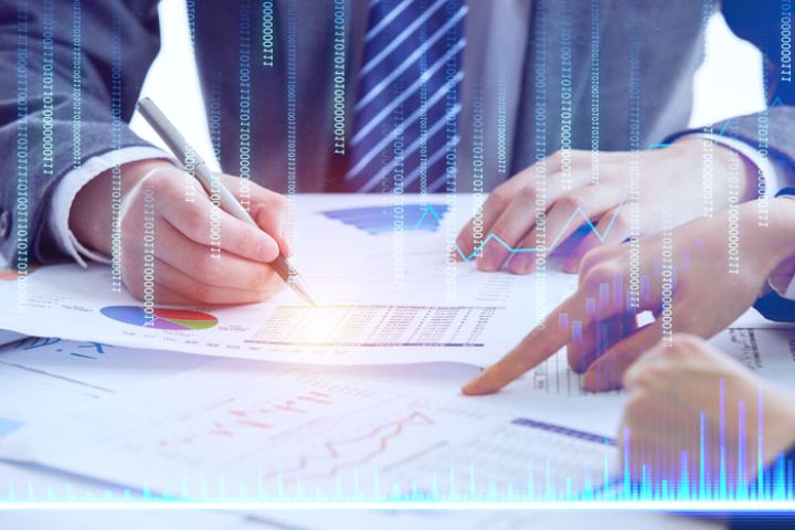 破壳与新生：鸡蛋哥哥绘本中的成长启示录